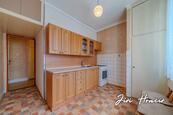Prodej bytu 3+1, 63 m2, Husova, Mariánské Lázně, cena 3250000 CZK / objekt, nabízí 