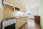 Prodej bytu 2+1, Družební 1282, Ostrov, cena 2990000 CZK / objekt, nabízí 