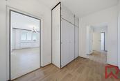 Prodej bytu 4+1, Vodárenská 756, Karlovy Vary, cena 4390000 CZK / objekt, nabízí 