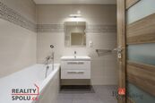 Pronájem, byty/2+1, 61 m2, Maďarská 520/4, 36001 Karlovy Vary, Karlovy Vary [ID 81035], cena 14500 CZK / objekt / měsíc, nabízí Realityspolu