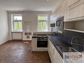 Prodej bytu 1+1 upravený na 2+1 ve Staré Roli , cena 2940000 CZK / objekt, nabízí BEplan finanční plánování s.r.o.