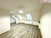 Prodej, Byt 4+1, Karlovy Vary, cena 4850000 CZK / objekt, nabízí 