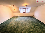 Pronájem, Prostory pro půdní byt, Uherské Hradiště, cena 6000 CZK / objekt / měsíc, nabízí 