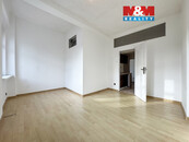 Prodej bytu 2+1, 77 m2, Karlovy Vary, ul. Sokolovská, cena 3679000 CZK / objekt, nabízí M&M reality holding a.s.