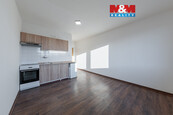 Pronájem bytu 1+kk, 20 m2, Chodov, ul. náměstí 9. května, cena 6800 CZK / objekt / měsíc, nabízí 