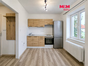 Pronájem bytu 1+1, 33 m2, Karlovy Vary, ul. Závodu míru, cena 11500 CZK / objekt / měsíc, nabízí M&M reality holding a.s.