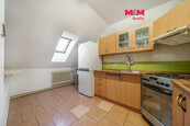 Prodej bytu 2+kk, 50 m2, Karlovy Vary, ul. Jabloňová, cena 3590000 CZK / objekt, nabízí 