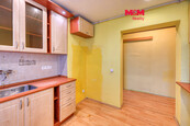 Prodej bytu 2+1, 45 m2, Karlovy Vary, ul. Na Výšině, cena 3621000 CZK / objekt, nabízí 