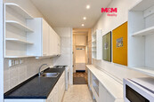 Pronájem bytu 2+1, 60 m2, Karlovy Vary, ul. Gagarinova, cena 17000 CZK / objekt / měsíc, nabízí 