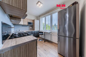 Prodej bytu 4+1, 84 m2, Karlovy Vary, ul. Lomená, cena 4900000 CZK / objekt, nabízí 