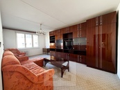 Pronájem prostorného, slunného a plně vybaveného bytu 3+1 86 m2, Karlovy Vary - Rybáře, cena 14000 CZK / objekt / měsíc, nabízí Bohemian Estates International s.r.o.